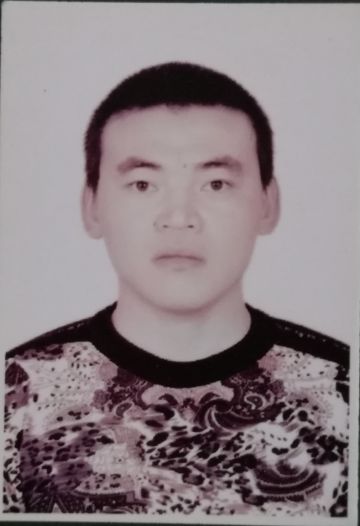 李洪春 纪念堂