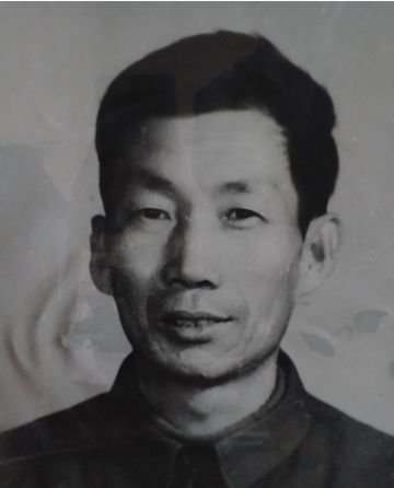 王庭华 纪念堂