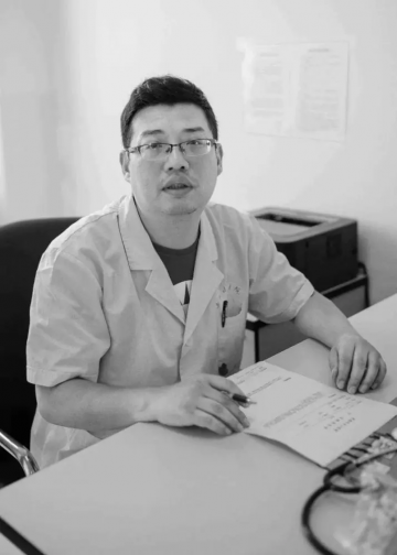 黄文军 纪念堂