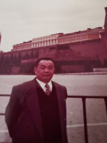 王荣新 纪念堂
