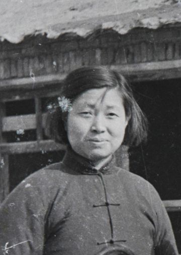 余克英 纪念堂