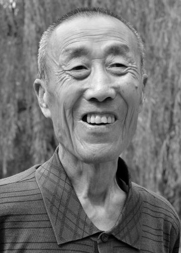 侯文 纪念堂