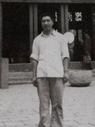 张仁 纪念堂