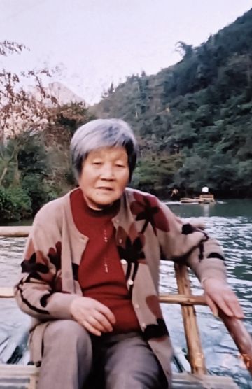 侯毓淑 纪念堂