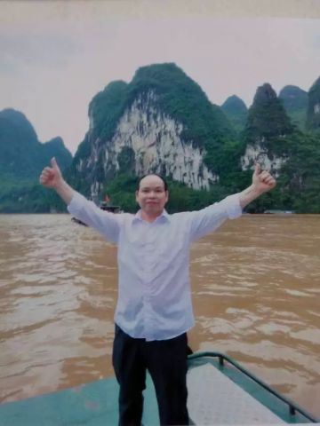 李朝兵 纪念堂