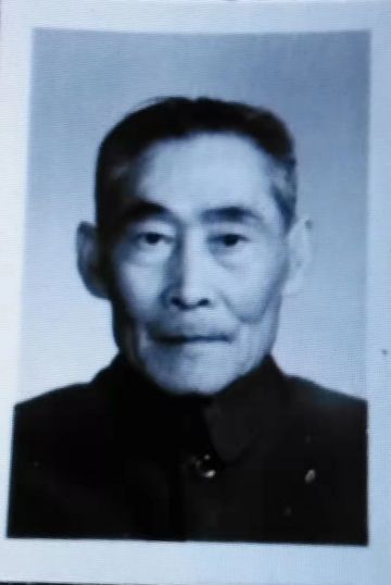 袁登明 纪念堂