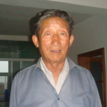 李秀荣 纪念堂