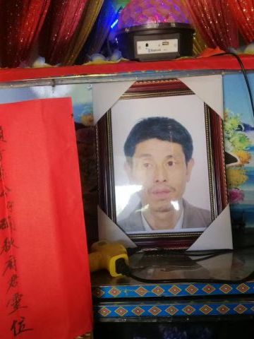 李确秋 纪念堂