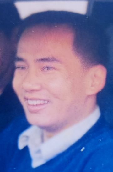 山鹰 纪念堂