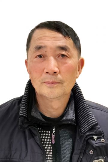 何六芽 纪念堂