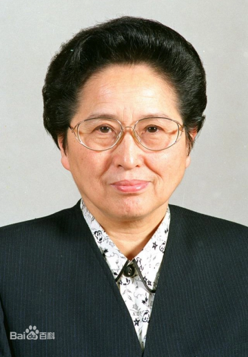何鲁丽 纪念堂