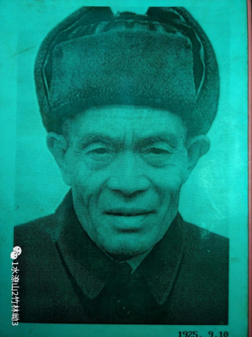 双老_胡世银 纪念堂