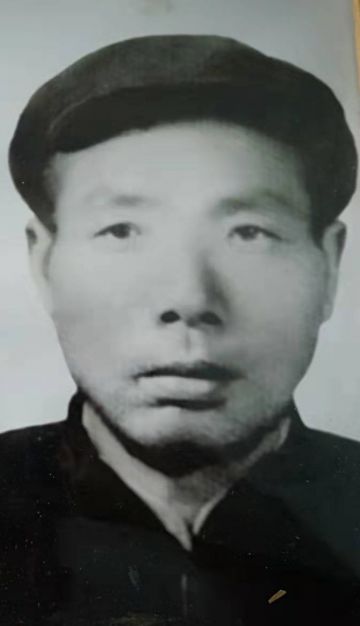 屈志学 纪念堂