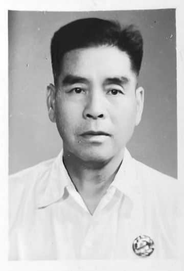 唐杰雄 纪念堂