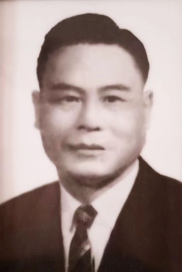 李萍 纪念堂