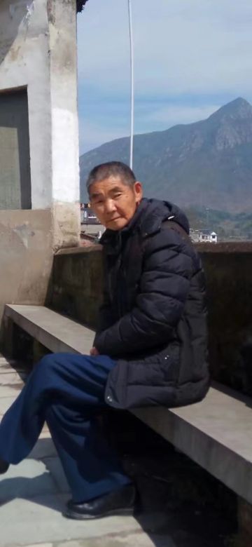 余金胜 纪念堂