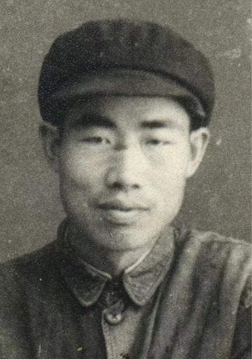 张德义 纪念堂