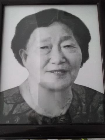 李桂梅 纪念堂