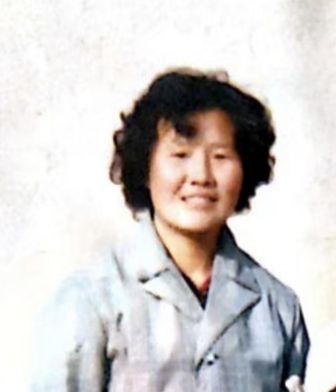 闫红云 纪念堂
