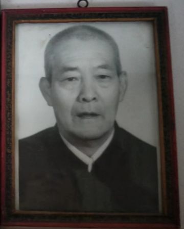 于振华 纪念堂