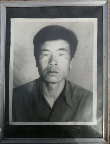 张学亮 纪念堂