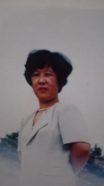 闫淑君 纪念堂