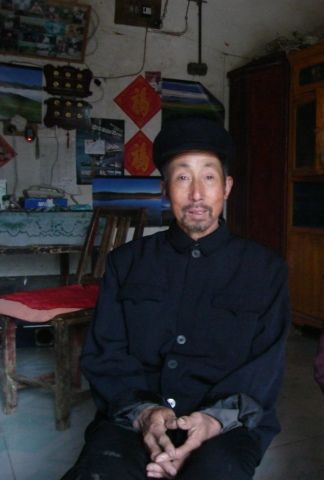 英成俊 纪念堂
