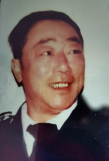 李世恩 纪念堂
