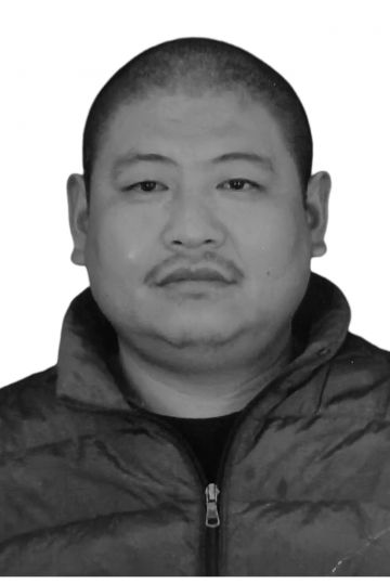 闫立磊 纪念堂