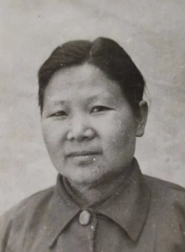 王德芬 纪念堂