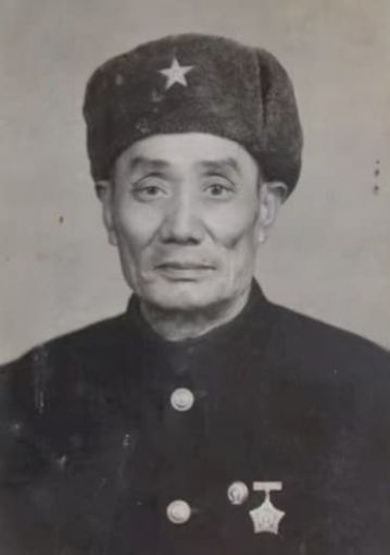 崔世文 纪念堂