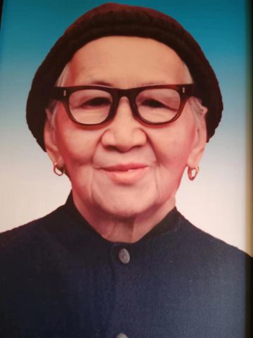 龙俊华 纪念堂