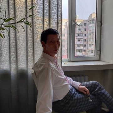 李志华 纪念堂
