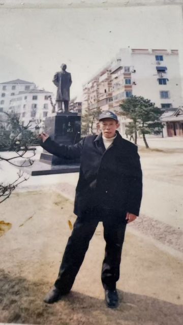 周庭富 纪念堂